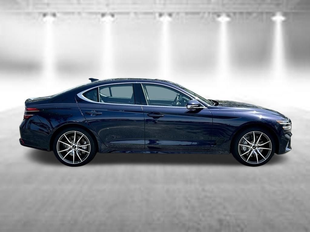 Used 2026 Genesis G70 2.5T RWD image 4