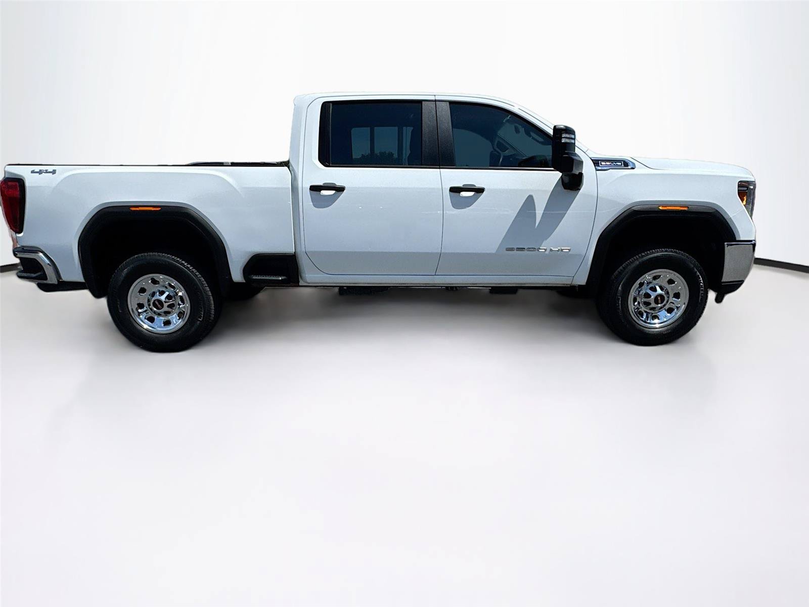Used 2022 GMC Sierra 3500 Pro w/ Fleet Convenience Package AWD/4WD image 28