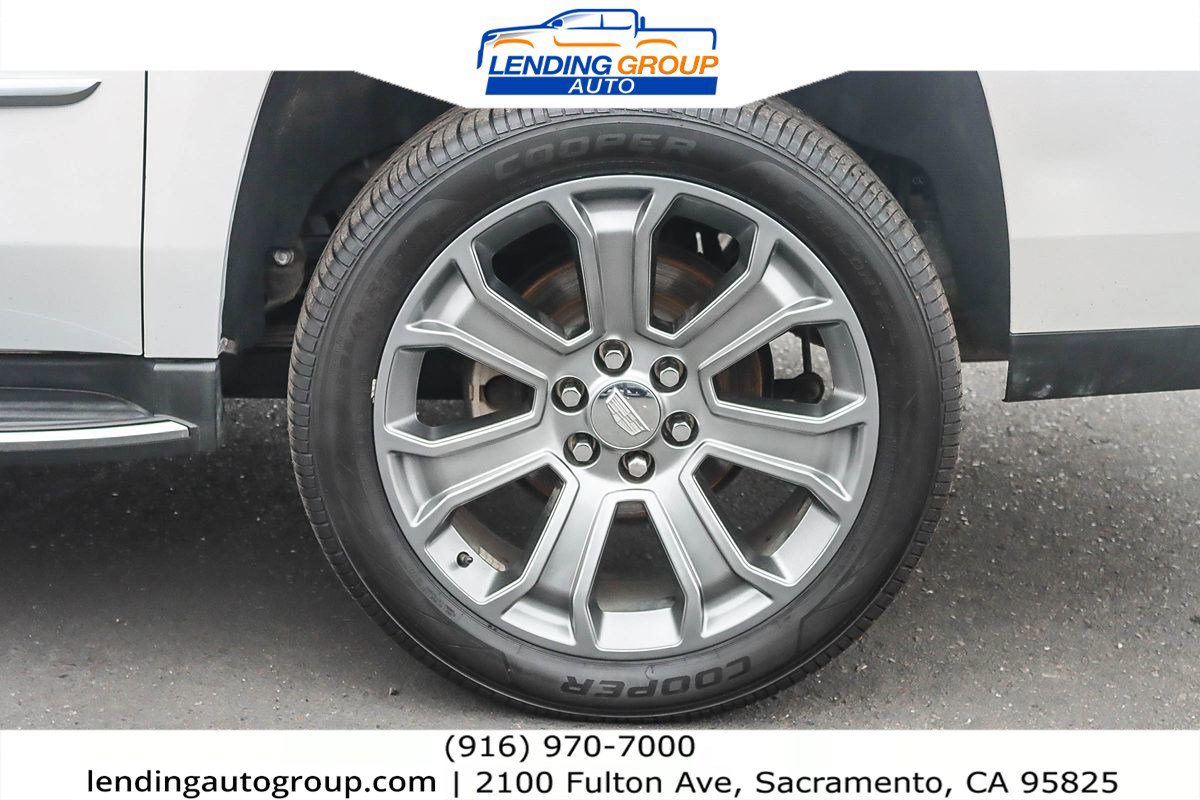 Used 2016 Cadillac Escalade ESV 4WD image 10