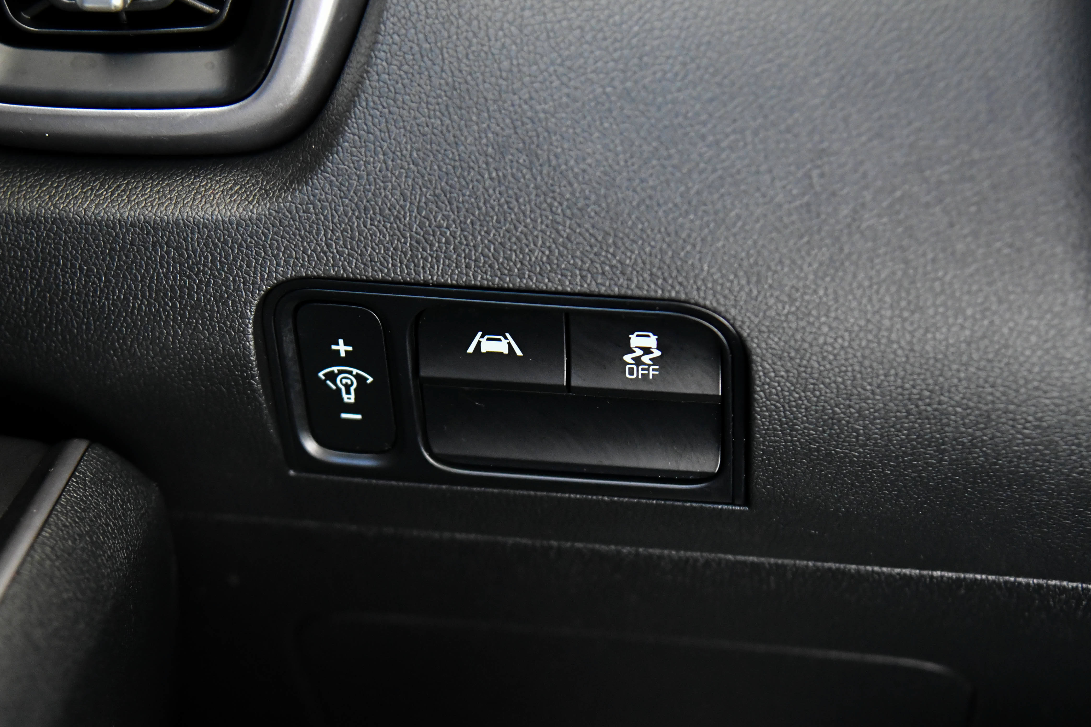 Used 2022 Kia Sorento S w/ Panoramic Sunroof Package FWD image 34