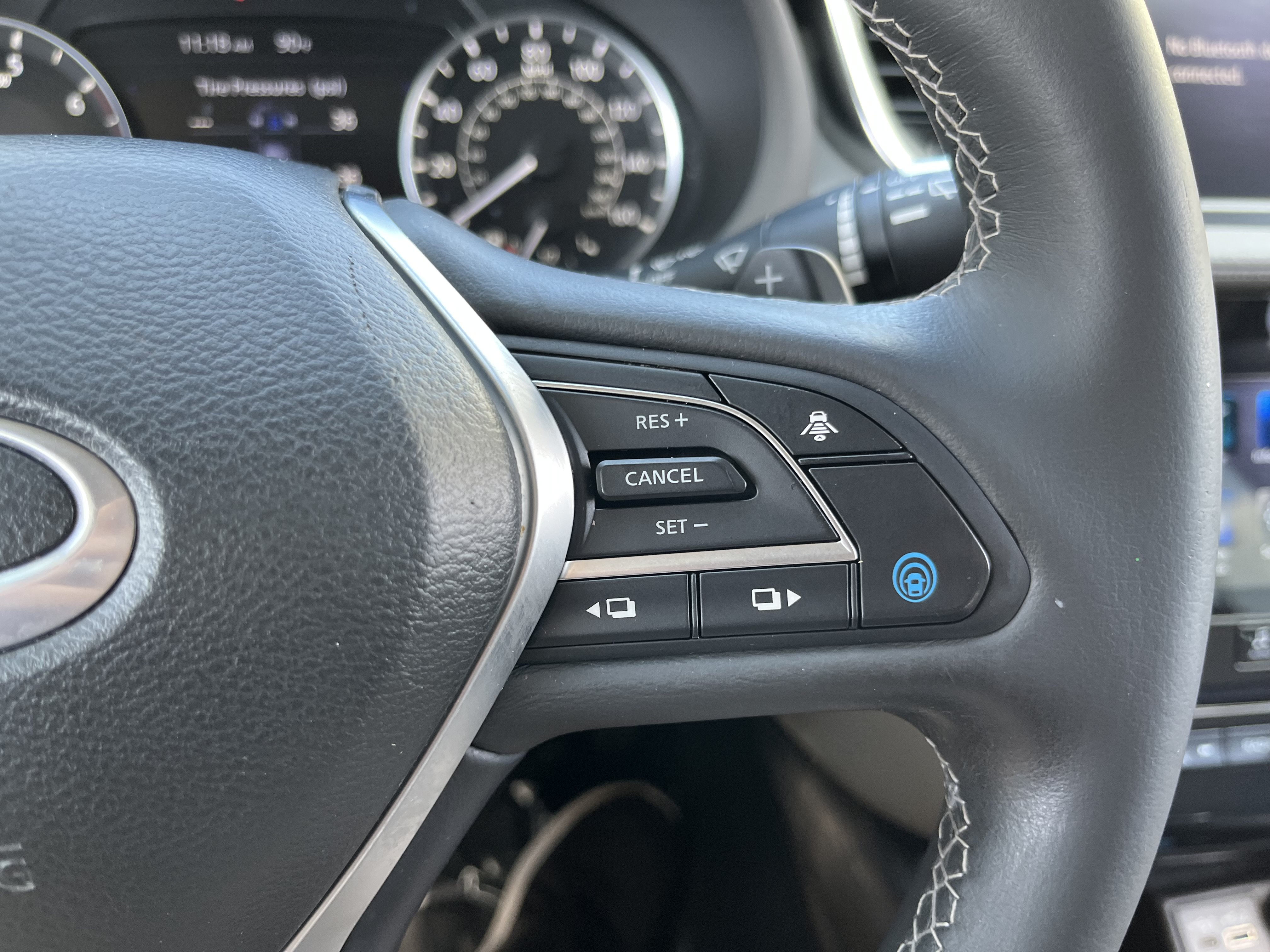 Certified 2023 INFINITI QX50 Luxe w/ Accent Package FWD image 21