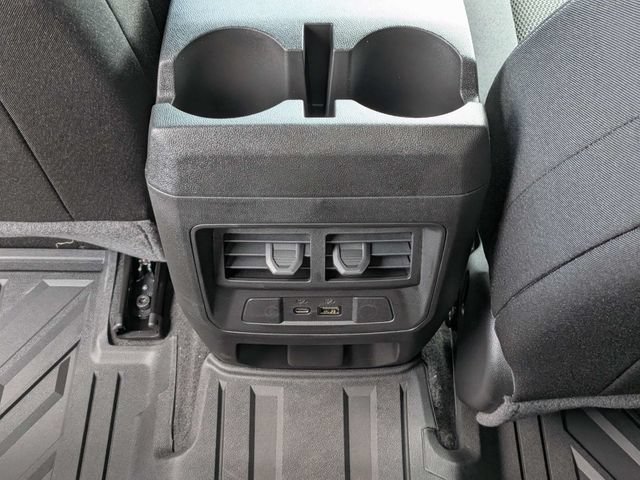New 2026 GMC Canyon Elevation w/ Convenience Package RWD image 14