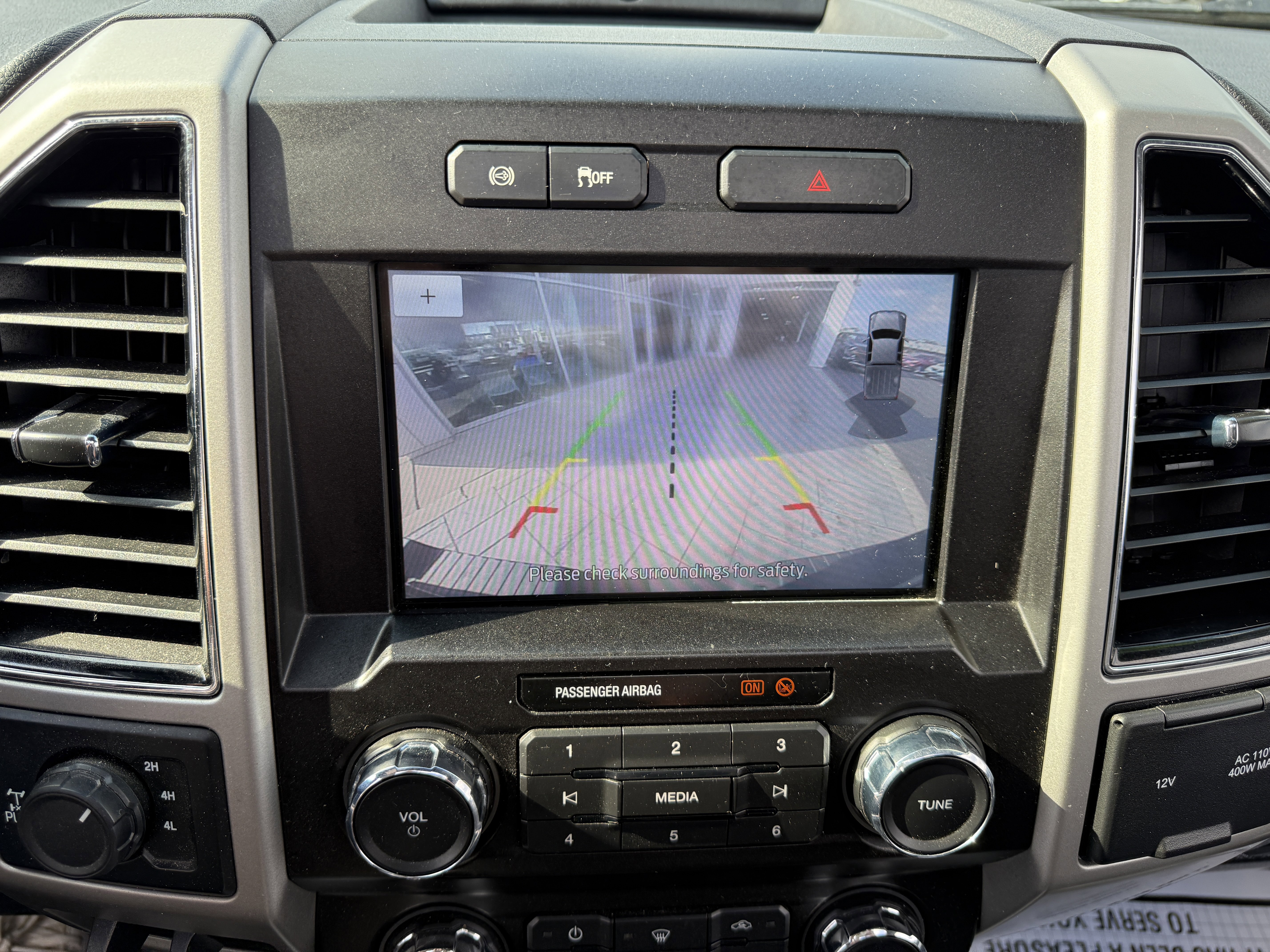 Used 2021 Ford F250 Lariat image 22