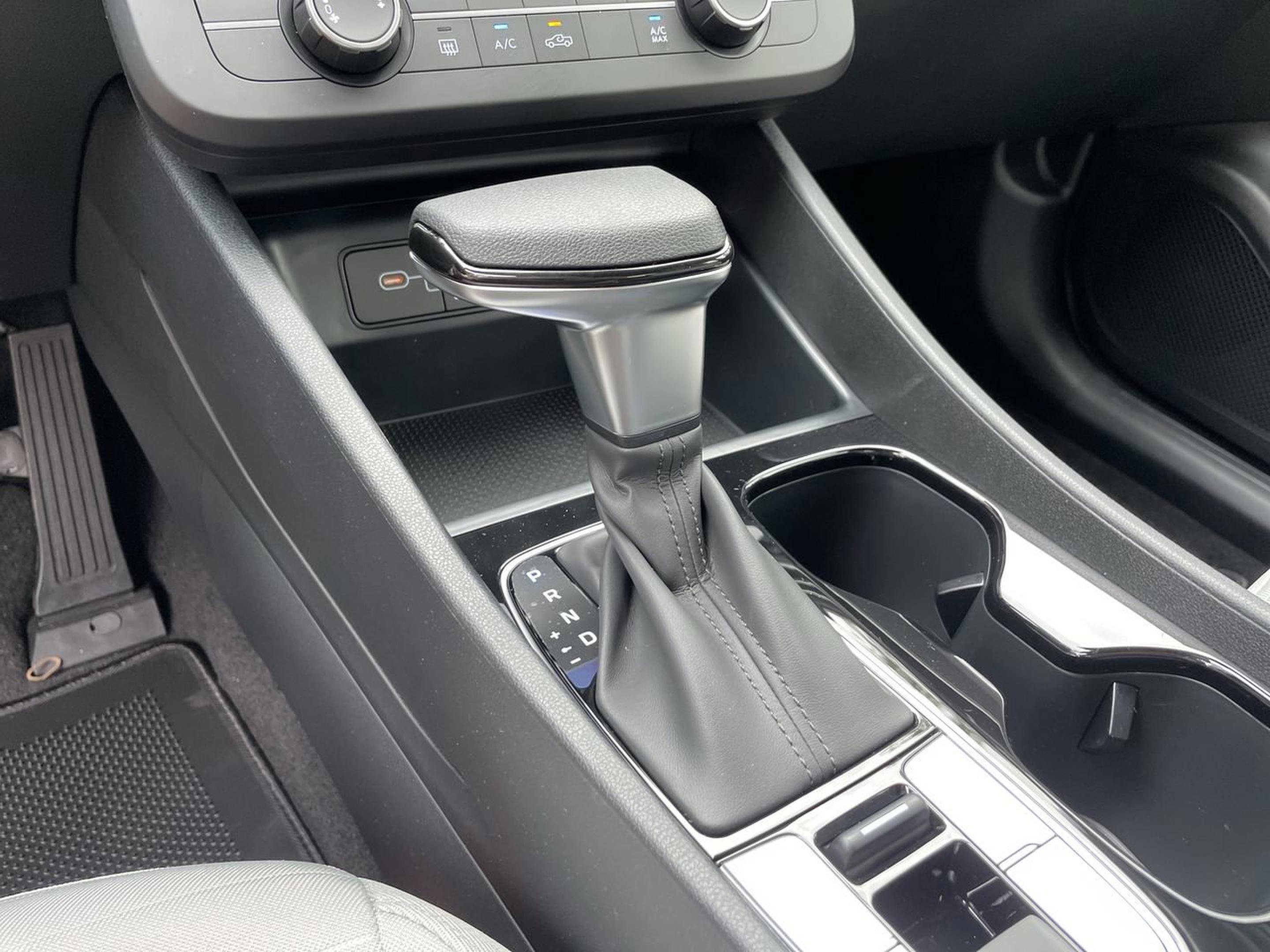 New 2026 Hyundai Santa Cruz SE image 15