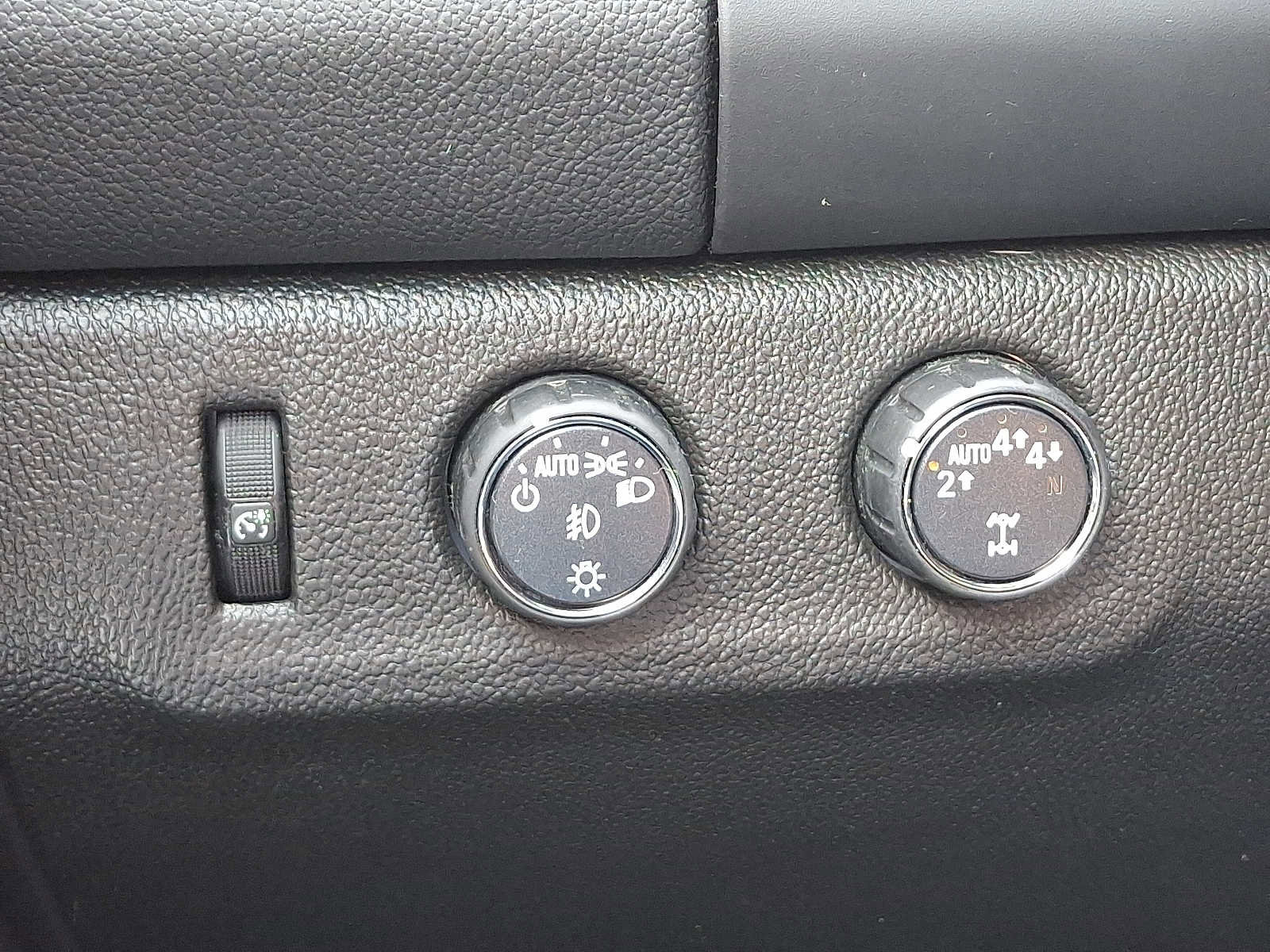 Used 2019 Chevrolet Colorado LT w/ Colorado RST Special Edition image 25