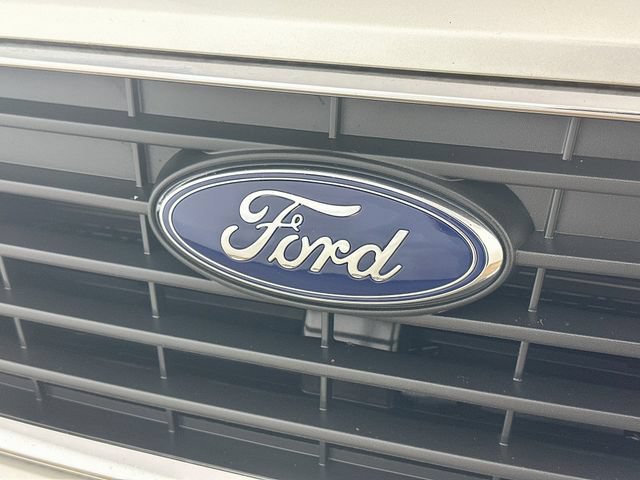 Certified 2022 Ford Transit Connect XLT FWD image 30
