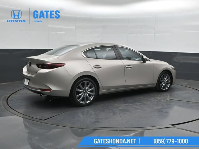 Used 2025 MAZDA MAZDA3 s FWD image 2