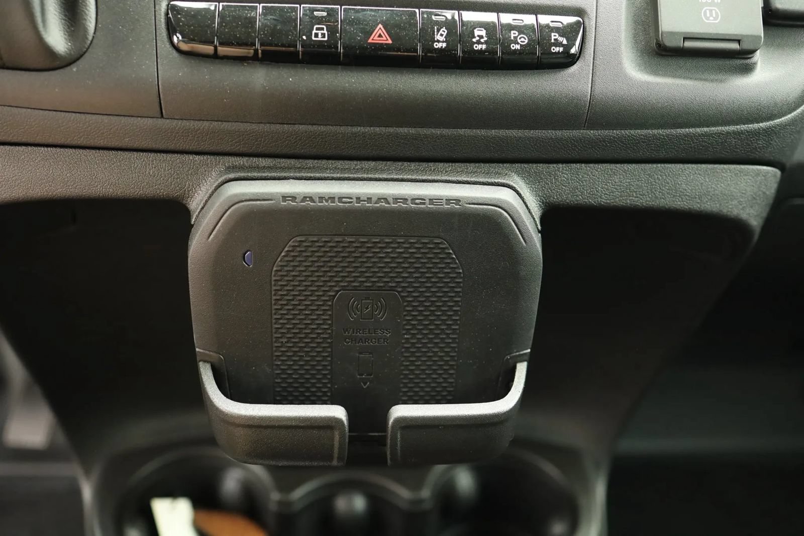 Used 2024 RAM ProMaster 3500 w/ Leather Interior Group FWD image 30