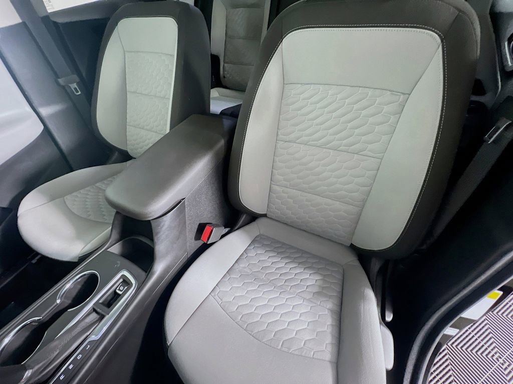 Used 2018 Chevrolet Equinox LS FWD image 19