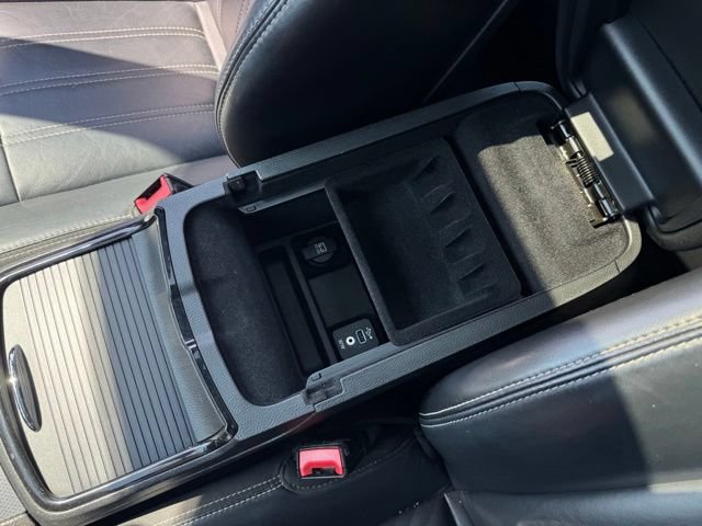 Used 2014 Chrysler 300 S AWD/4WD image 19