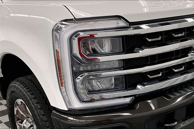 Used 2025 Ford F350 King Ranch AWD/4WD image 37