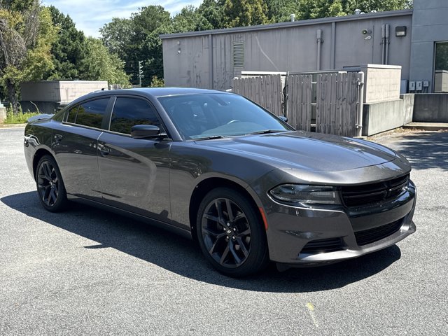 Used 2019 Dodge Charger SXT image 3