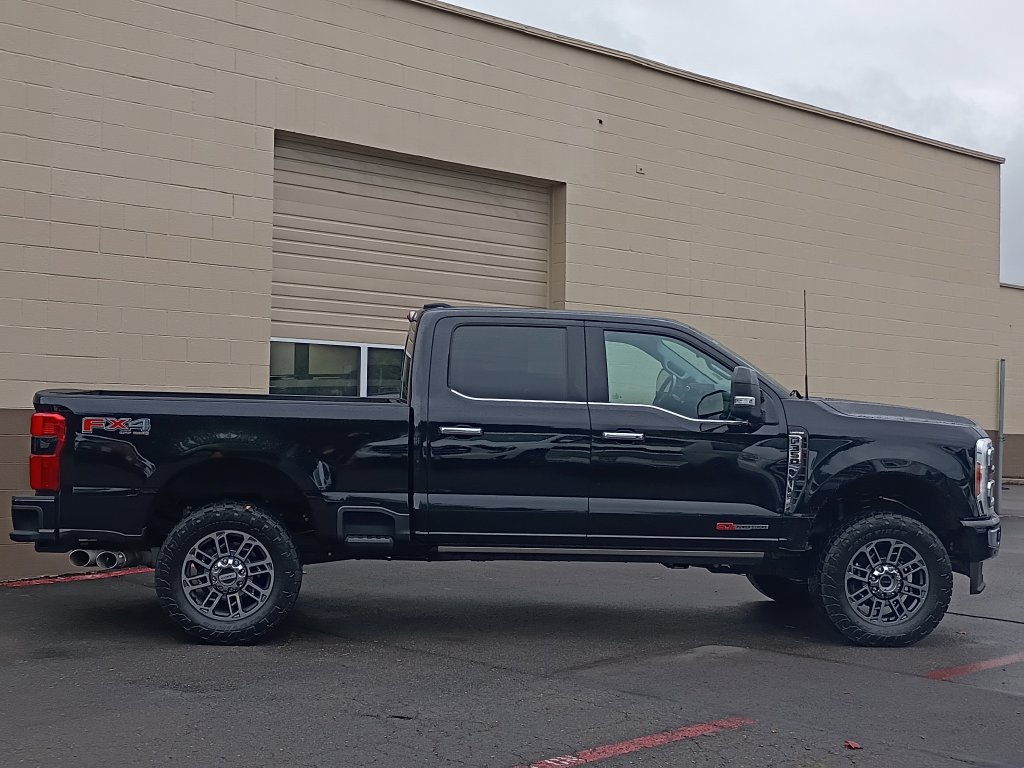 Used 2023 Ford F350 Limited w/ FX4 Off-Road Package AWD/4WD image 3