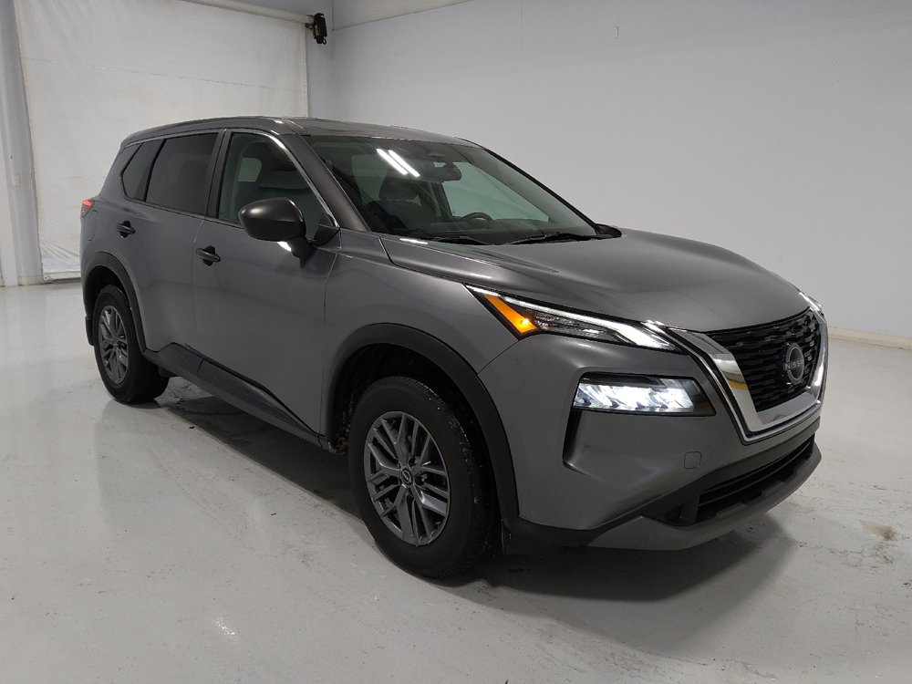 Used 2023 Nissan Rogue S image 13