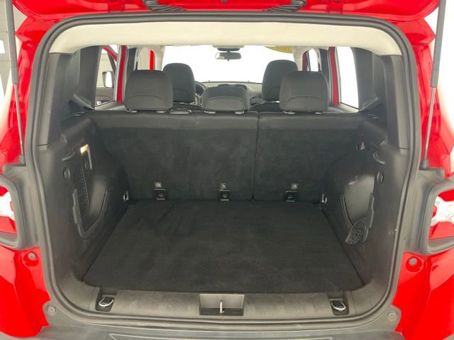 Used 2019 Jeep Renegade Sport FWD image 44