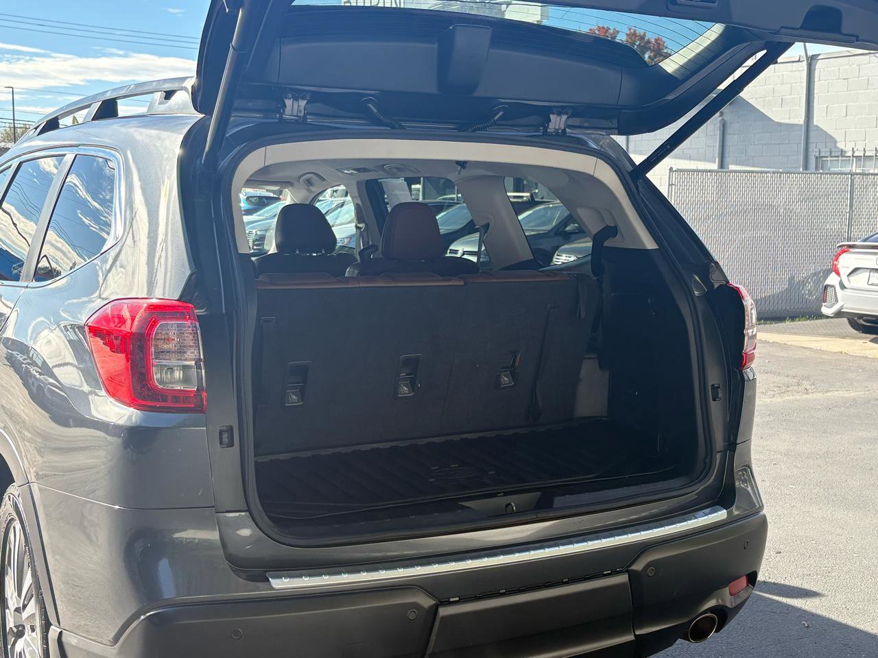 Used 2021 Subaru Ascent Touring w/ Popular Package #2A image 37