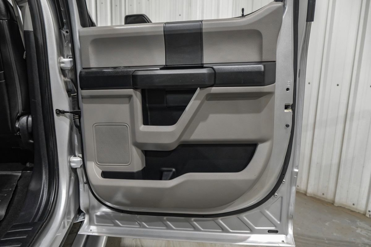 Used 2019 Ford F250 XL w/ STX Appearance Package AWD/4WD image 45