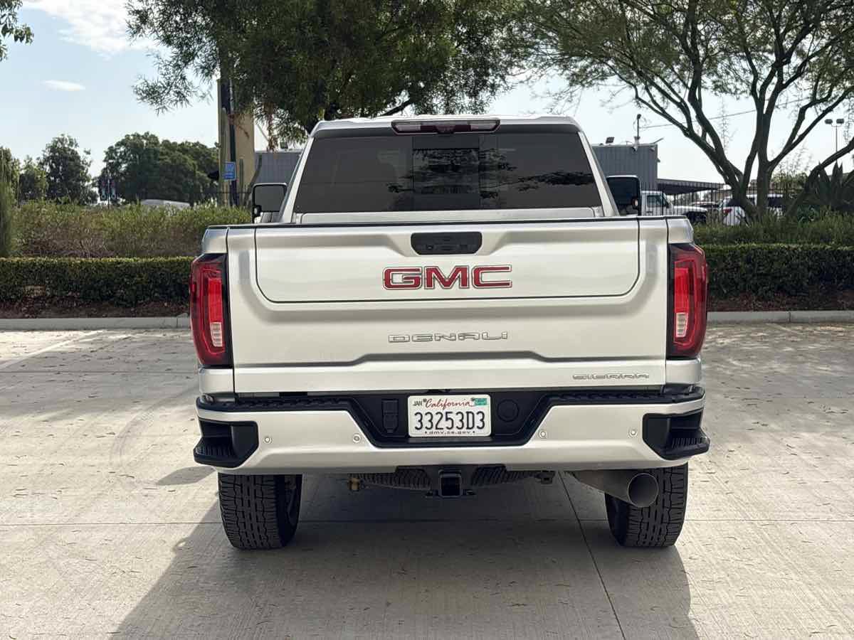 Used 2021 GMC Sierra 2500 Denali w/ Denali Ultimate Package AWD/4WD image 4
