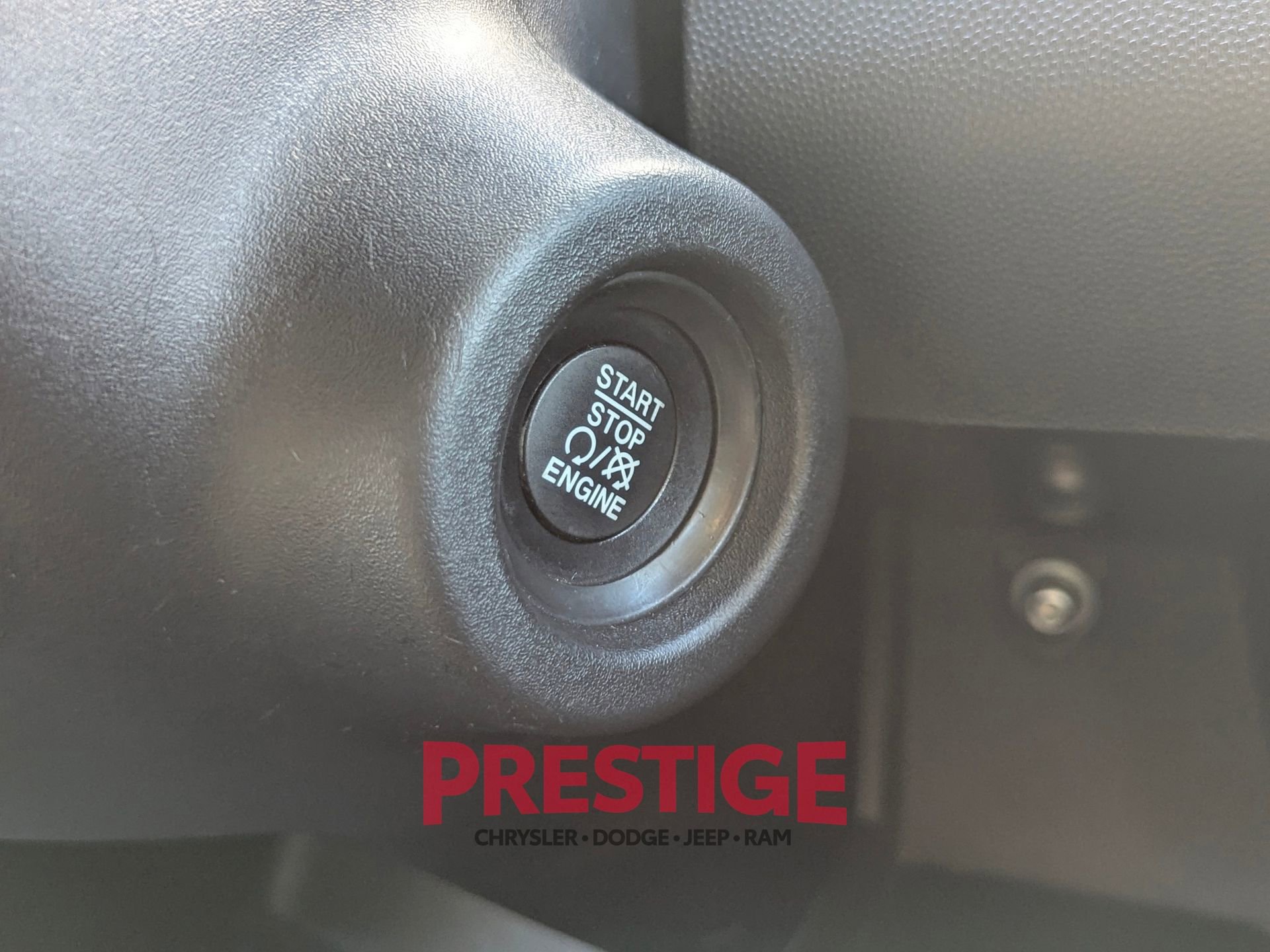 Used 2025 RAM ProMaster 2500 w/ Convenience Group FWD image 20
