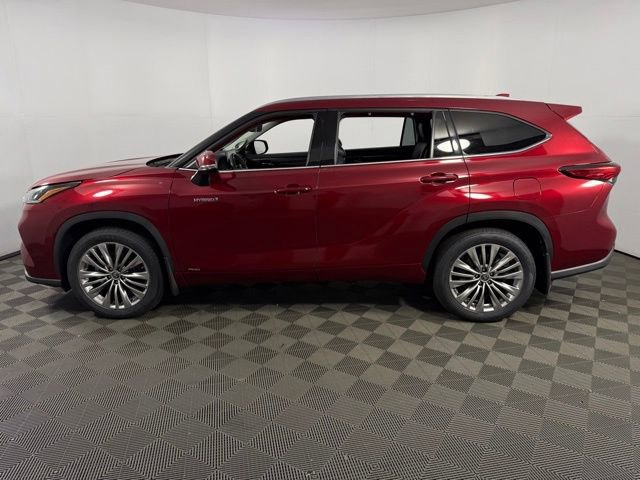 Used 2020 Toyota Highlander Platinum image 33