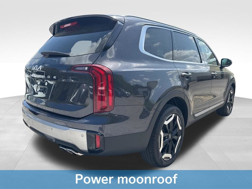 Used 2025 Kia Telluride S image 9