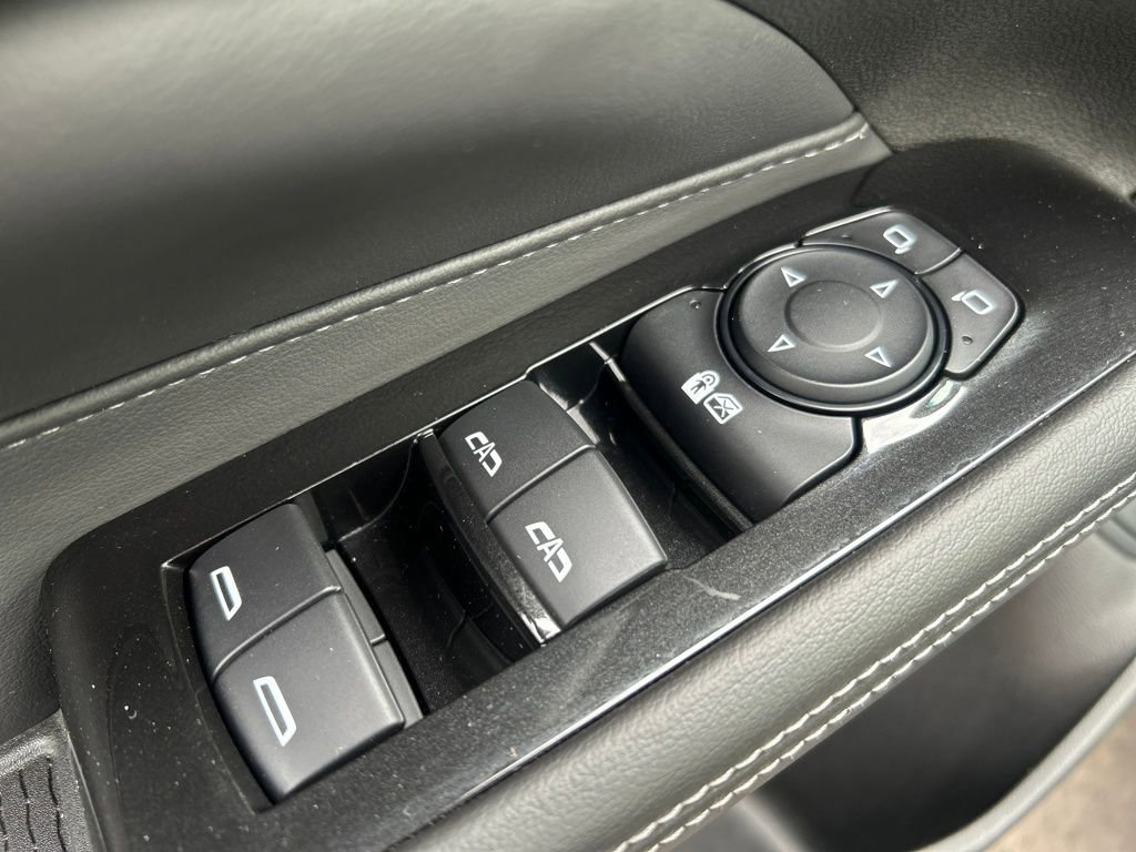 Used 2023 Cadillac CT4 Luxury w/ Sun And Sound Package image 21