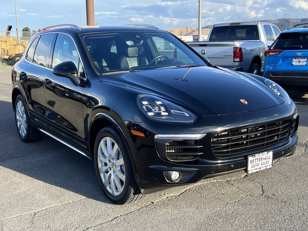 Used 2017 Porsche Cayenne S AWD/4WD image 6