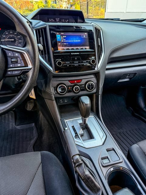 Used 2021 Subaru Crosstrek 2.0i AWD/4WD image 8