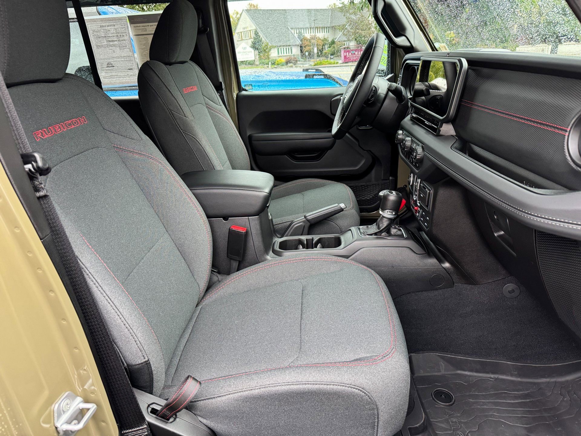 Used 2025 Jeep Wrangler Unlimited Rubicon w/ Safety Group image 20