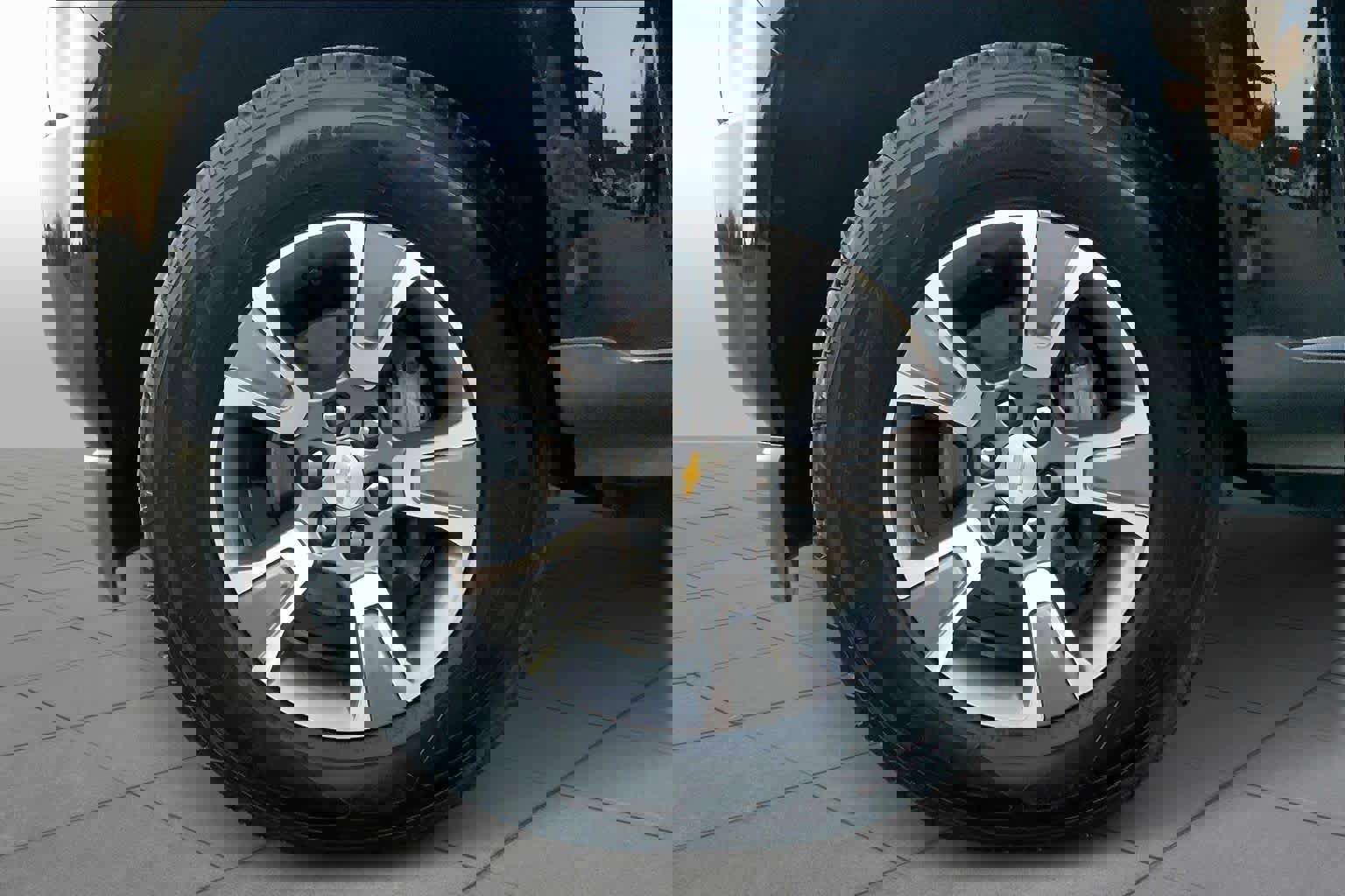 Used 2020 Chevrolet Colorado Z71 image 11