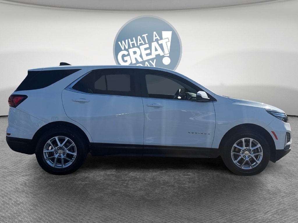 Certified 2023 Chevrolet Equinox LT AWD/4WD image 2