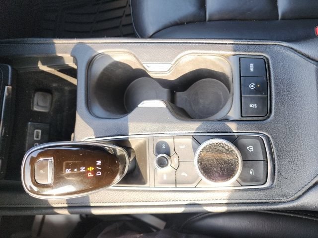 Used 2020 Cadillac XT4 Premium Luxury FWD image 32