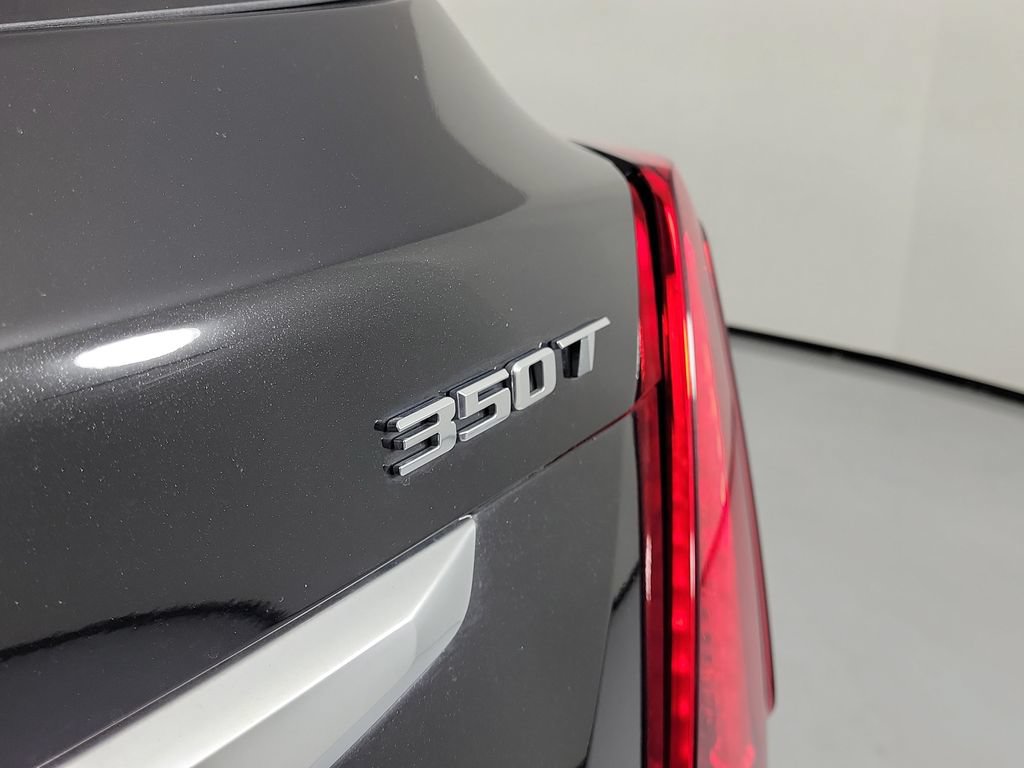 Certified 2023 Cadillac XT5 Luxury FWD image 6