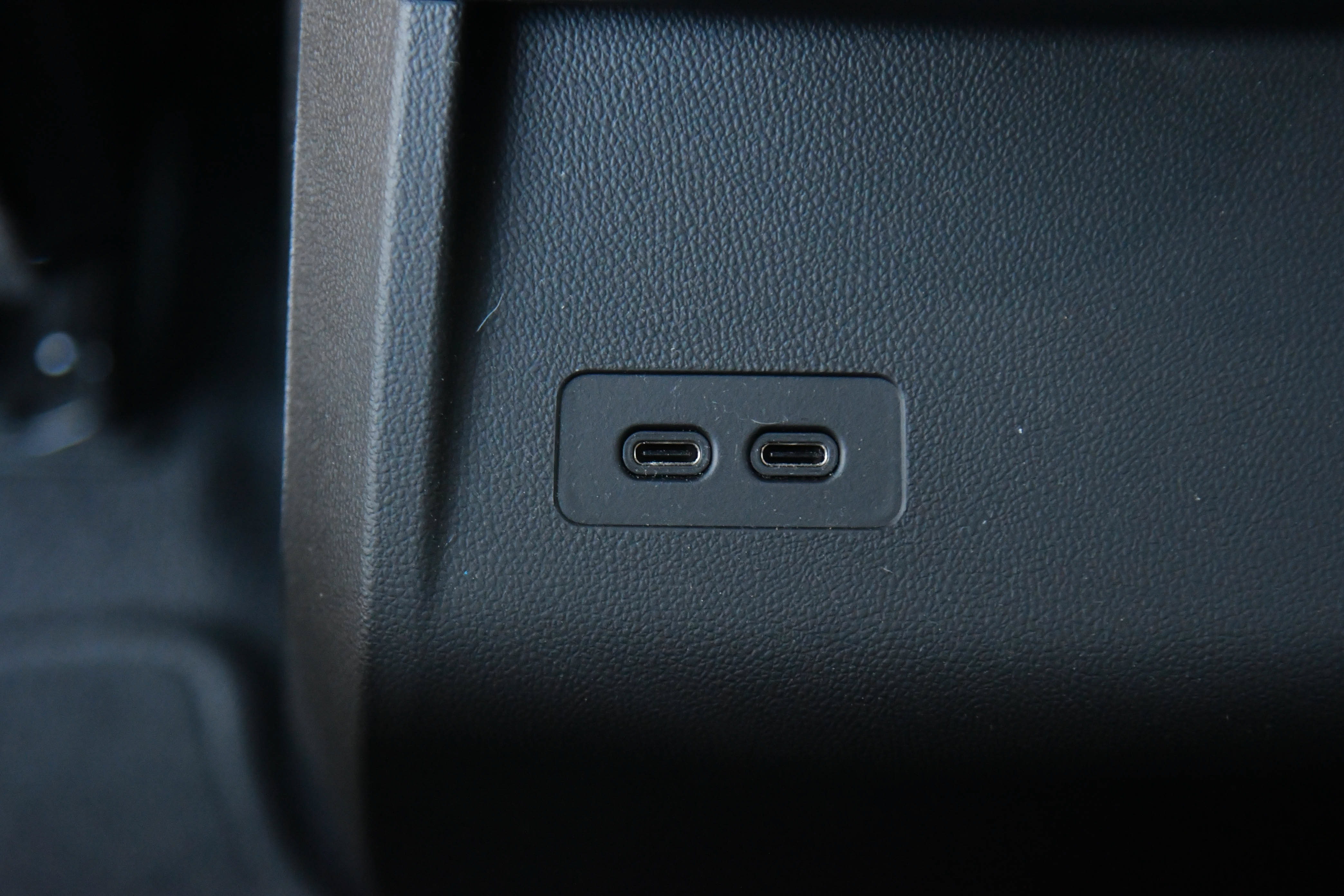 Used 2024 Cadillac Lyriq Tech RWD image 43