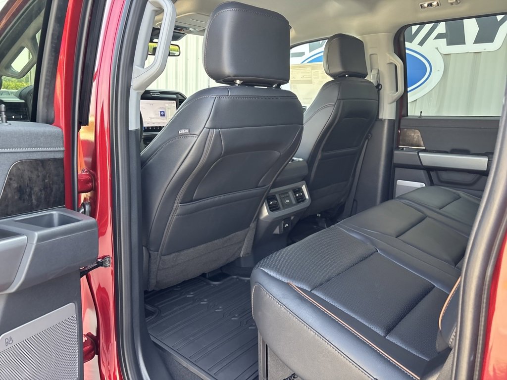 New 2026 Ford F350 Lariat image 33
