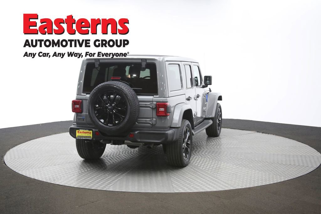 Used 2021 Jeep Wrangler Unlimited Sahara w/ Cold Weather Group image 41