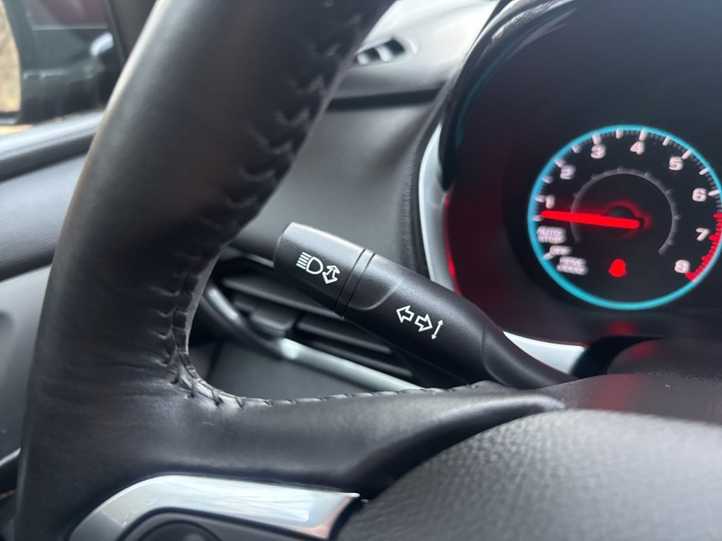 Used 2018 Chevrolet Traverse LT image 20