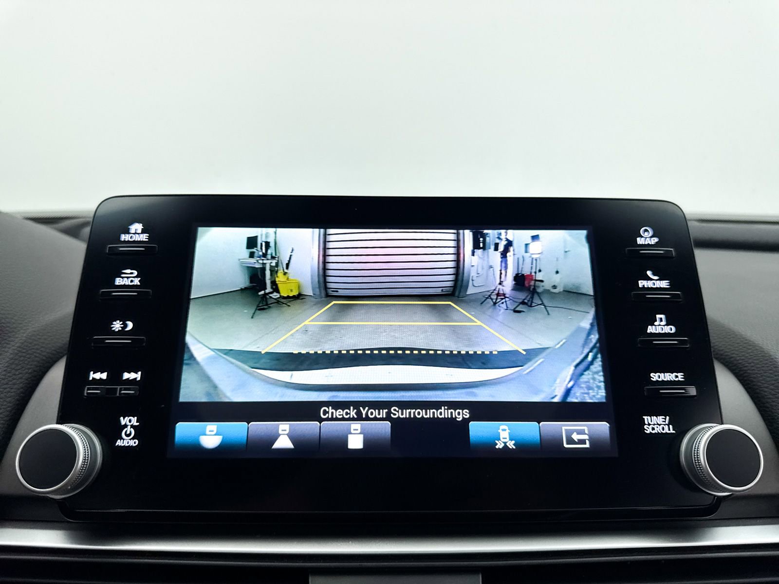 Used 2019 Honda Accord Touring image 23
