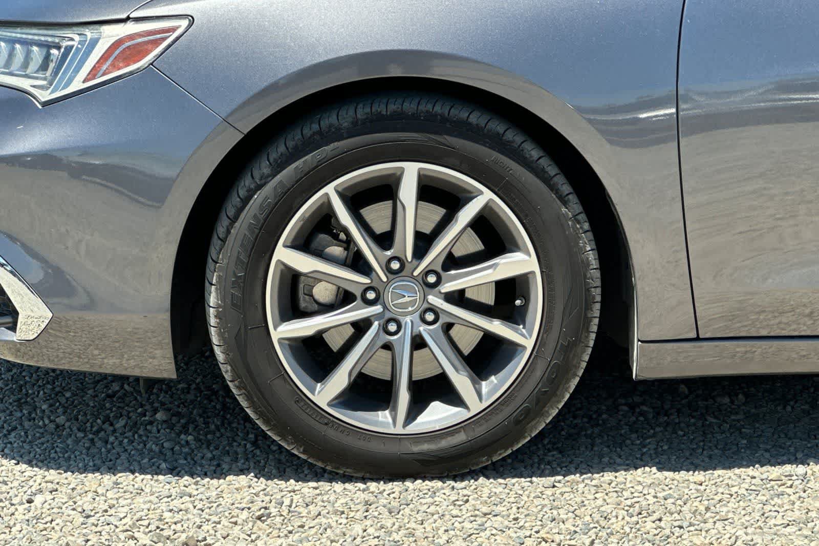 Used 2019 Acura TLX FWD image 12