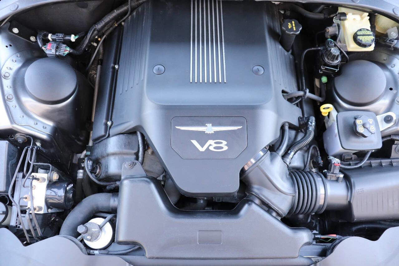 Used 2003 Ford Thunderbird image 52
