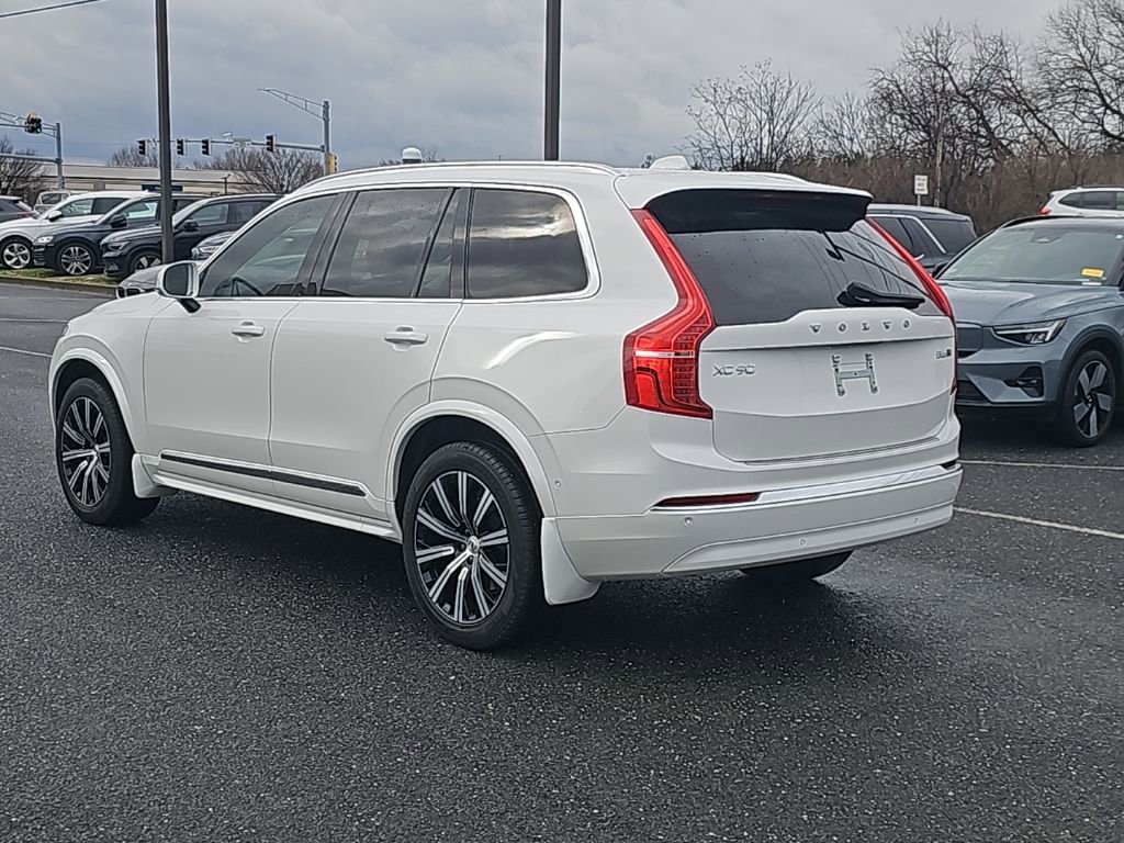 Used 2023 Volvo XC90 B6 Plus w/ Protection Package Premier image 14