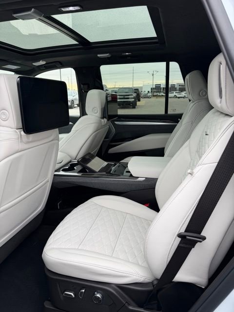 Used 2026 Cadillac Escalade V image 9
