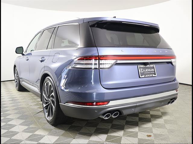 Used 2021 Lincoln Aviator Reserve w/ Equipment Group 202A AWD/4WD image 4