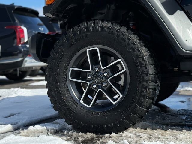 Used 2024 Jeep Gladiator Mojave w/ Convenience Group image 42