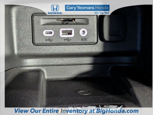 Used 2024 Chevrolet Equinox Premier FWD image 29