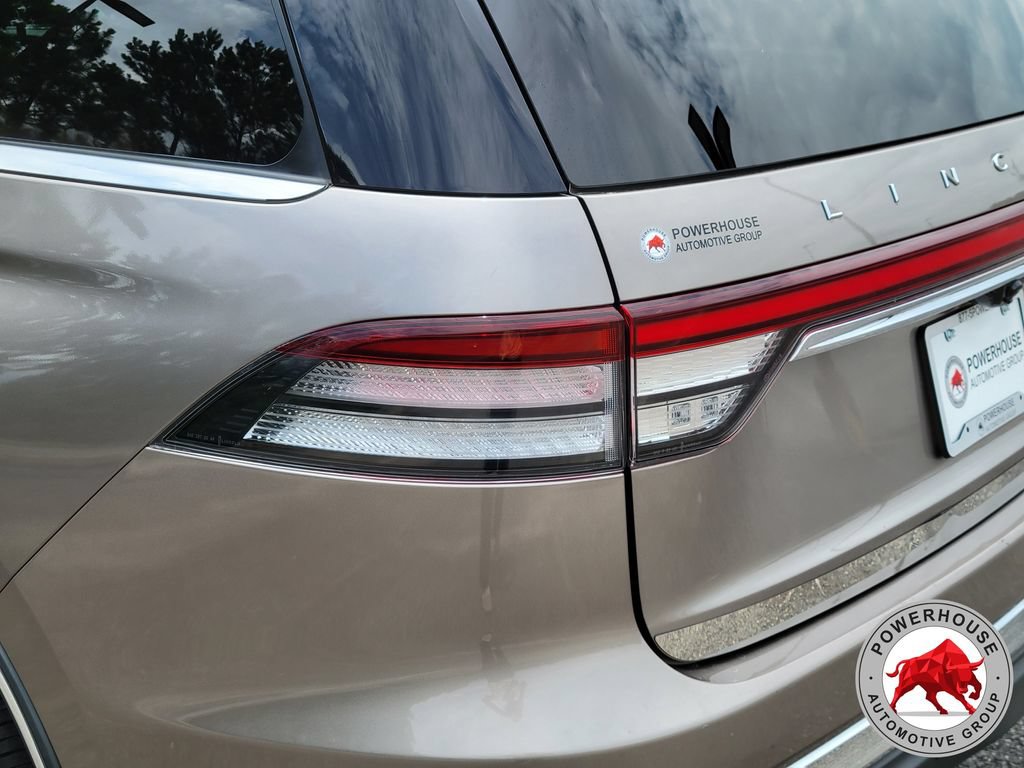 Used 2021 Lincoln Aviator Reserve w/ Equipment Group 201A RWD image 13