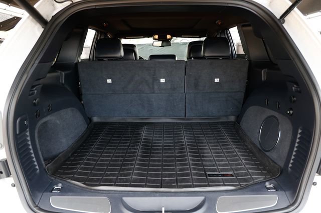Used 2014 Jeep Grand Cherokee Overland w/ Advanced Technology Group image 26
