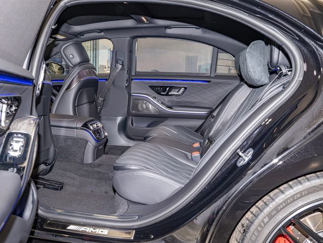 New 2026 Mercedes-Benz S 63 AMG S image 22