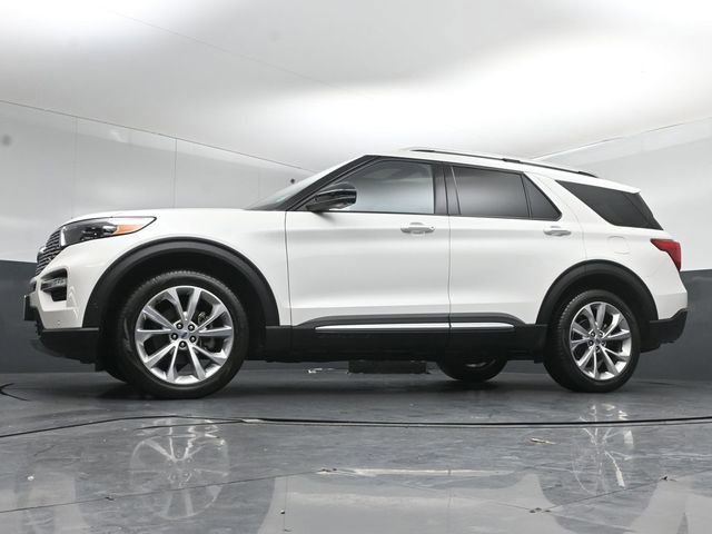 Certified 2023 Ford Explorer Platinum w/ Technology Package image 42