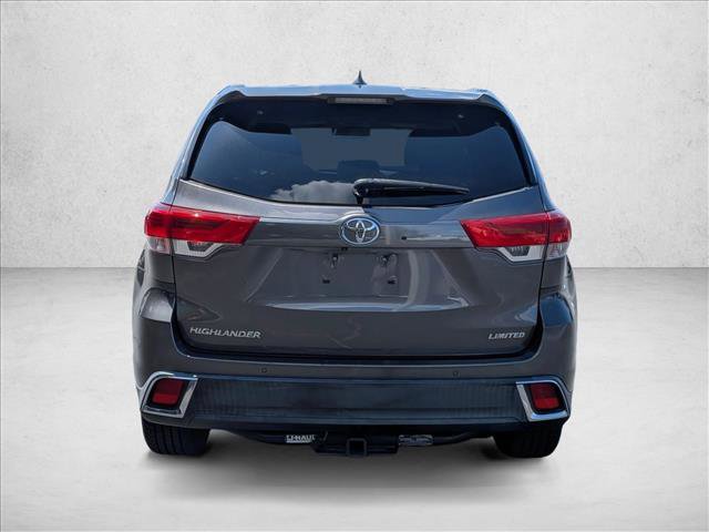 Used 2018 Toyota Highlander Limited FWD image 7